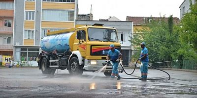 Bursa Yıldırım'da bayram sonrası yoğun temizlik