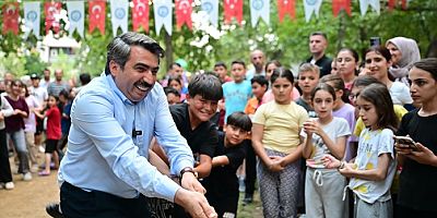 Bursa Yıldırım'da çocukların neşesi sokağa taştı
