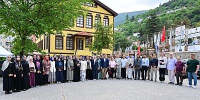 Bursa Yıldırım’da düşünen ve üreten gençler yetişiyor