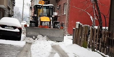Bursa Yıldırım'da kar seferberliği