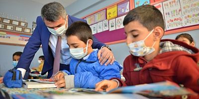 Bursa Yıldırımlı çocuklar kendi kahramanları ile büyüyecek