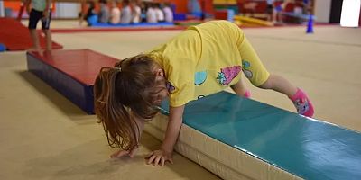 Bursa Yıldırımlı miniklere cimnastik eğitimi