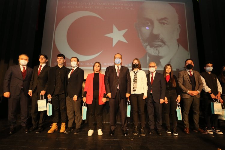 Bursa'da Milli Marşımızın kabulü kutlandı