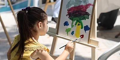 Bursalılar tuval başında 