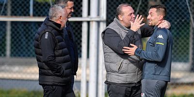 Bursaspor Başkanı Erkan Kamat yakın markajda