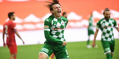 Bursaspor'da 15 futbolcu sokağa çıkma yasağına takılıyor