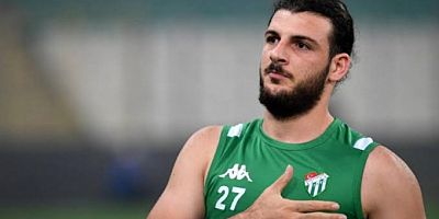 Bursaspor'da 2 futbolcu kadroya alınmadı!