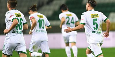 Bursaspor'da kadronun yarısı yok