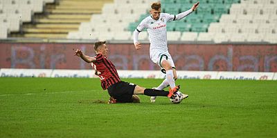 Bursaspor, Eskişehirspor'a konuk oluyor