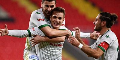 Bursaspor, kupada çeyrek final peşinde