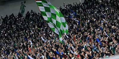 Bursaspor taraftarı İzmir'e destek çıkıyor