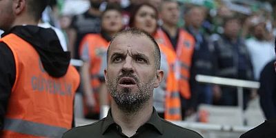 Bursaspor Teknik Direktörü Er: 'Bu seneyi kazasız belasız atlatacağız'