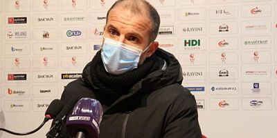 Bursaspor Teknik Direktörü Mustafa Er: 