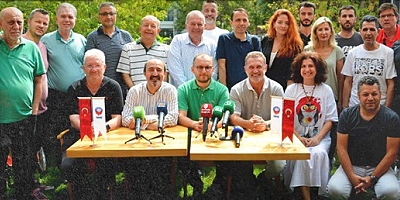 Bursaspor teknik heyeti basın mensuplarıyla buluştu
