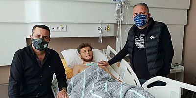 Bursaspor'un genç futbolcusu sahalardan 3 hafta uzak kalacak