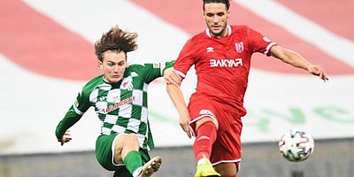 Bursaspor'un gol yükünü Ali Akman ve Burak Kapacak çekiyor