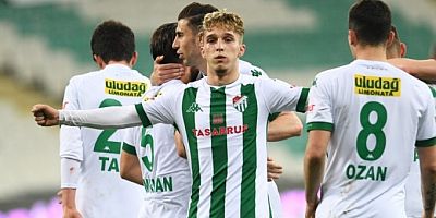 Bursaspor'un yeni golcüsü Eren Güler