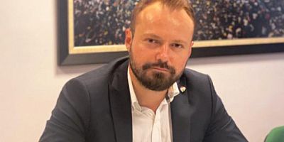 Bursaspor Yönetim Kurulu Üyesi Emir Akbayır'dan istifa açıklaması