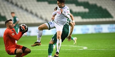 Bursaspor zoru başarıyor