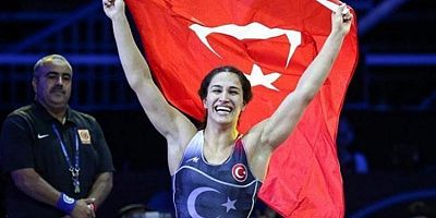 Buse Tosun Çavuşoğlu, Paris'te bronz madalya kazandı!