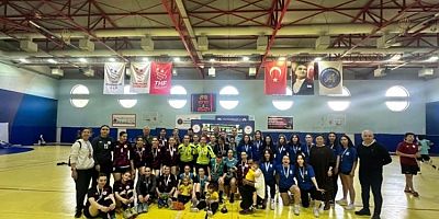 BUÜ'nün hentbol takımı süper ligde