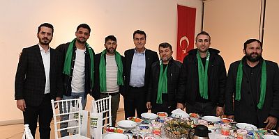 Büyükorhanlı gençlerden Başkan Dündar’a tam destek