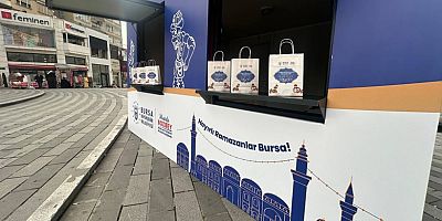 Büyükşehir Belediyesi, iftara yetişemeyenlerin yanında