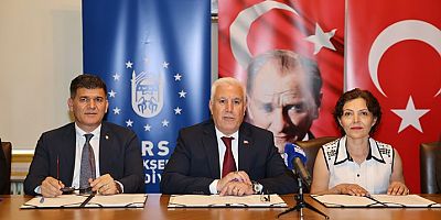 Büyükşehir’de toplu sözleşme için imzalar atıldı