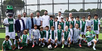 Büyükşehir'den Bursaspor'un geleceğine yatırım