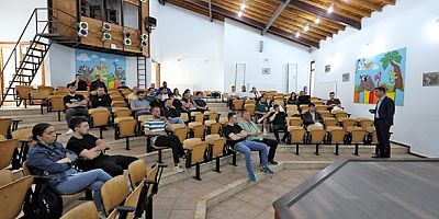 Büyükşehir’den evcil hayvan işletmelerine eğitim