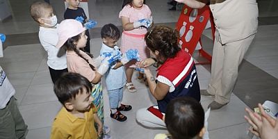 Büyükşehir'den lösemi tedavisi gören çocuklara moral