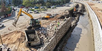 Büyükşehir'den Nilüfer'de kapsamlı dere ıslahı