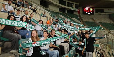 Büyükşehir ile gençlere Bursaspor sevgisi aşılanıyor