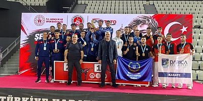 Büyükşehir sporcuları madalyaları topluyor