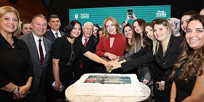 Büyükşehirli öğretmenler özel gecede buluştu