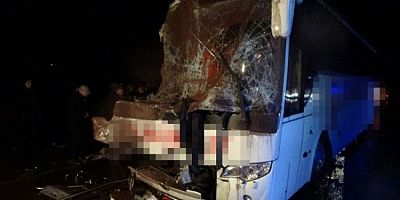 Çanakkale-Bursa karayolunda yolcu otobüsü ile kamyon çarpıştı! 3'ü ağır 9 yaralı