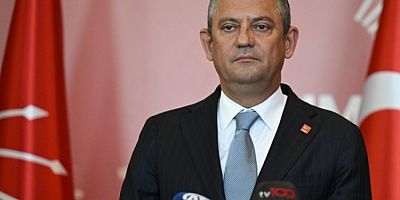 CHP'de Özgür Özel tekrar genel başkan!