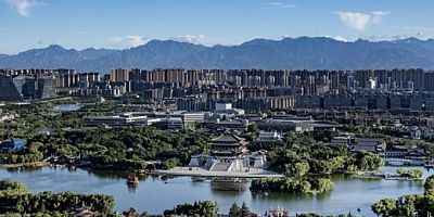 Çin'in 13 milyon nüfuslu kentinde sokağa çıkma yasağı!