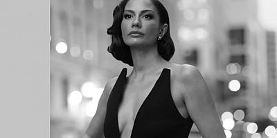 Demet Özdemir'in yeni imajı göz kamaştırdı! Kısacık saçlarıyla davette tüm dikkatleri üzerine çekti