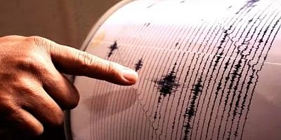 Deprem sonrası 'uzaklaşın' diyerek, o bölgeyi işaret etti!
