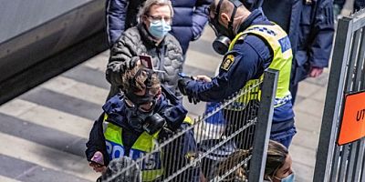 Dünyaya yayılıyor! Mutant virüs 12.ülkeye sıçradı!