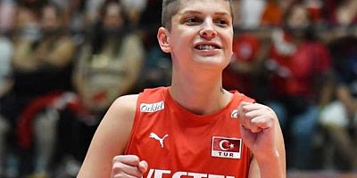 Ebrar Karakurt: Biz Türkiye'yiz biz şampiyonuz