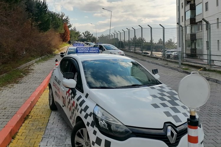 Ehliyet fiyatları 3250 TL oldu