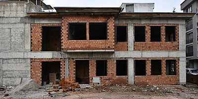 Elmasbahçeler Hizmet Binası yükseliyor