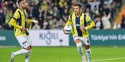 Fenerbahçe, Sivasspor engelini zorlanmadan aştı