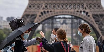 Fransa’da aşı kartı uygulaması 24 Ocak’ta başlayacak