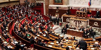 Fransa'dan büyük skandal! Parlamento Karabağ'ı...