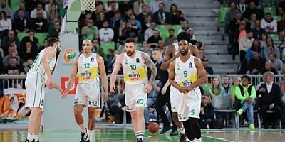 Frutti Extra Bursaspor yarı finalde