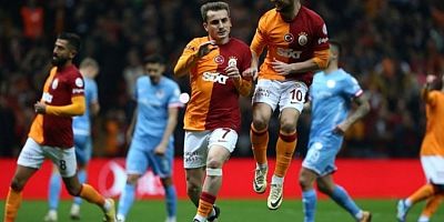 Galatasaray - Antalyaspor maçındaki penaltıyla ilgili çok konuşulacak görüşme!