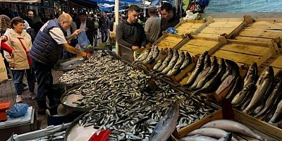 Havalar soğudu, vatandaşlar tezgahlara koştu